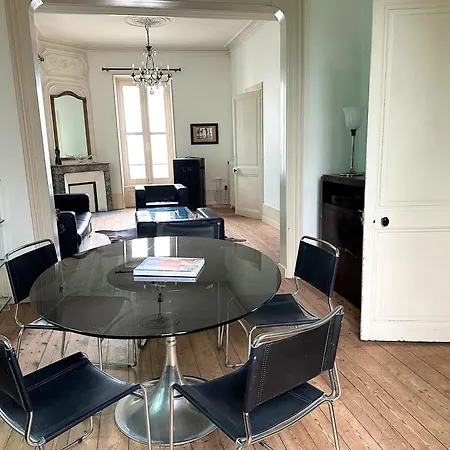 Prázdninový dům Rennaissance - Proche - Parking - Menage & Linge Inclus *