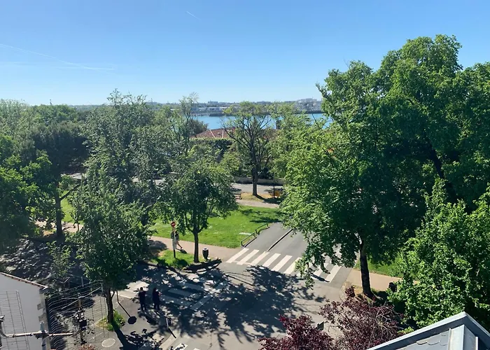 Rennaissance - Proche - Parking - Menage & Linge Inclus بيت للعطل *