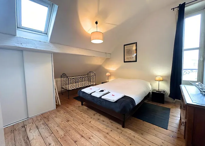 Rennaissance - Proche - Parking - Menage & Linge Inclus بيت للعطل